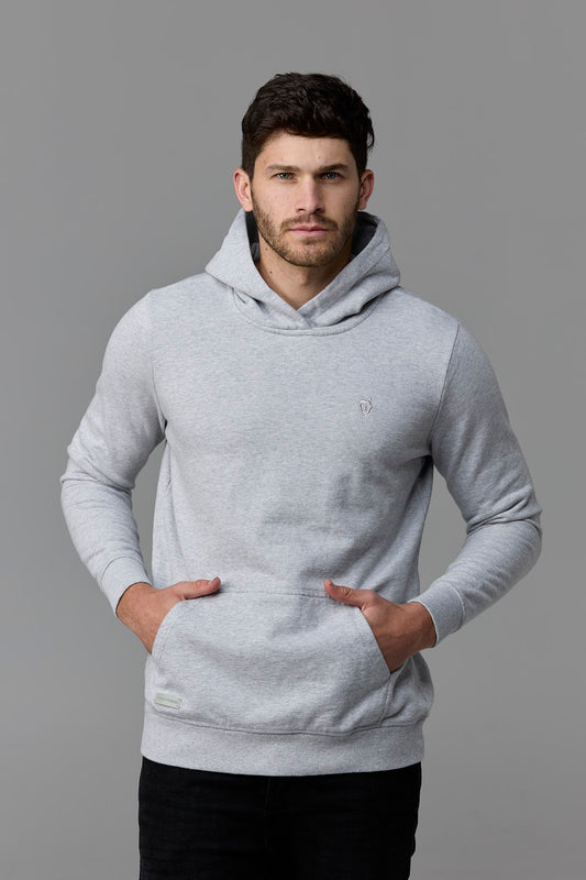 SOW ECOM - Man in gray hoodie
