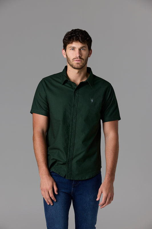 Green short-sleeve shirt on man - SOW_2_ECOM_WEB_111