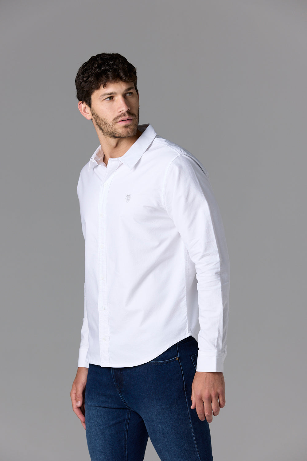 Man in white shirt from SOW_2_ECOM_WEB_154 collection