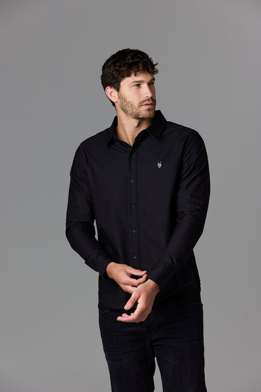 Man in black shirt - SOW 2 ECOM WEB 70