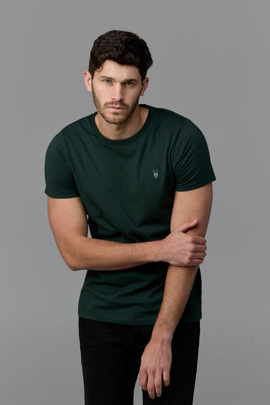 SOW ECOM - Man in green t-shirt